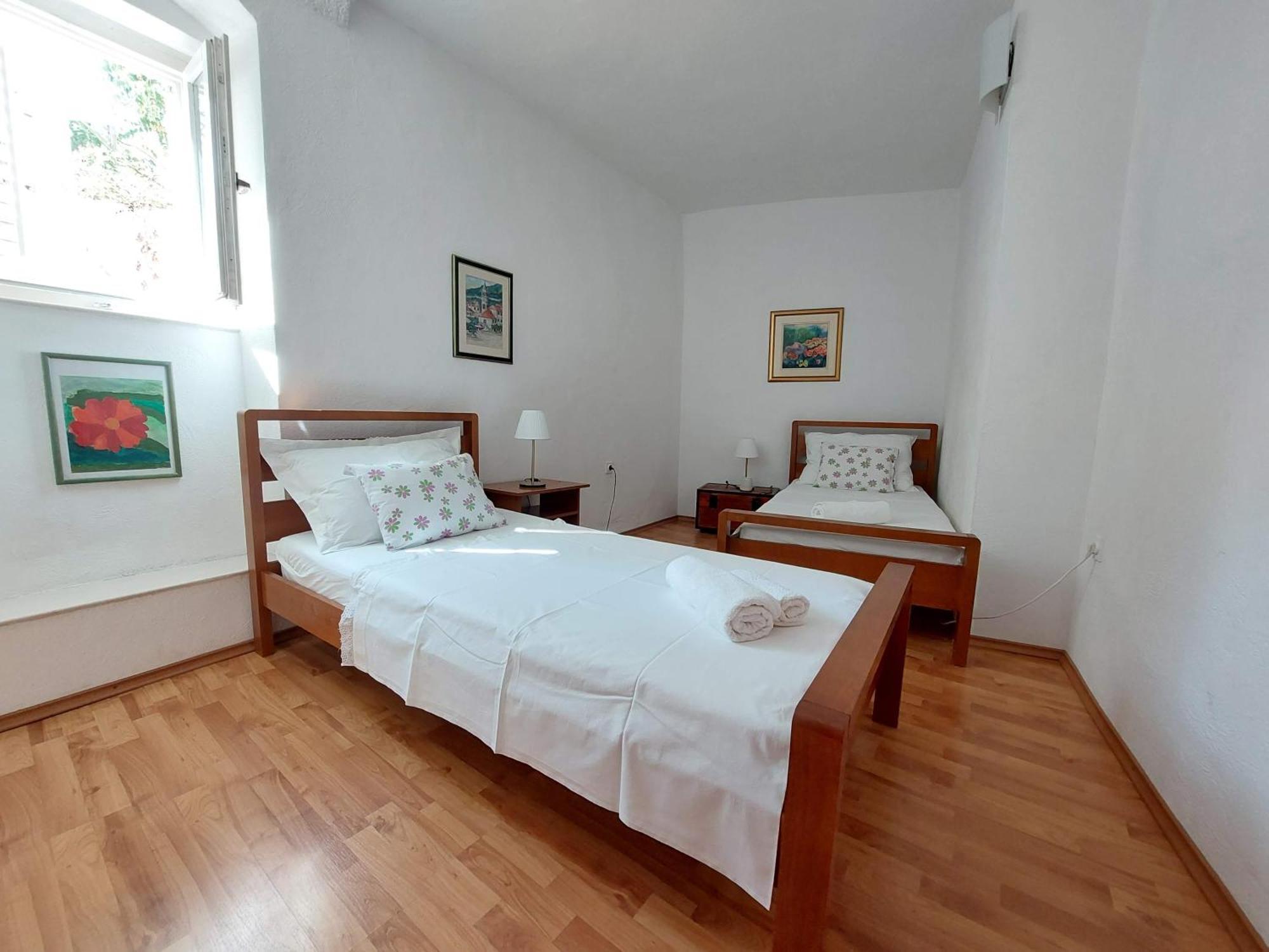 Apartment In Vis Historic Center - Mikula, Ljubica, Toma Exterior photo