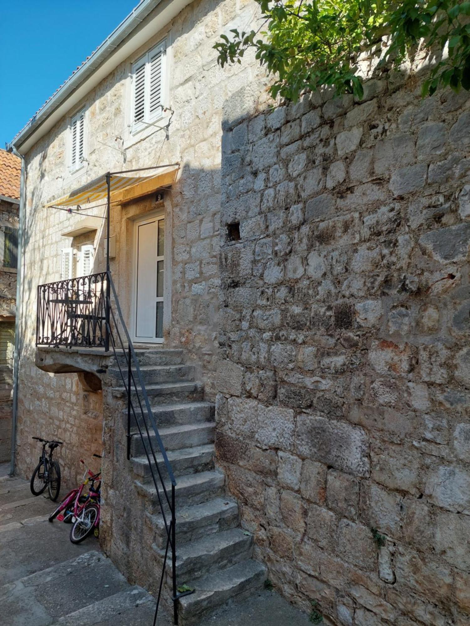 Apartment In Vis Historic Center - Mikula, Ljubica, Toma Exterior photo